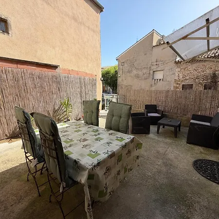 Appartement Equipe Pour 4 Personnes Saint-Just (Ardeche)